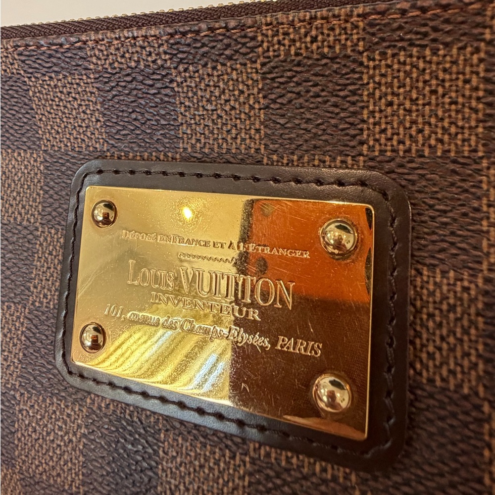 Louis Vuitton Damier Ebene Eva Crossbody Clutch bag⭐️AUTHENTIC ⭐️ - Picture 14 of 16